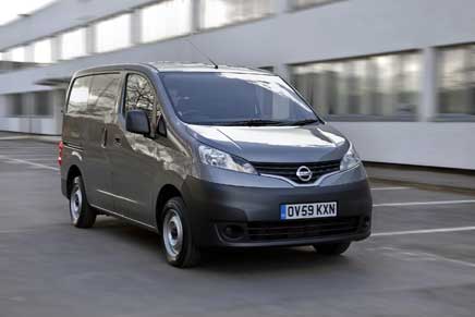 nissan nv200