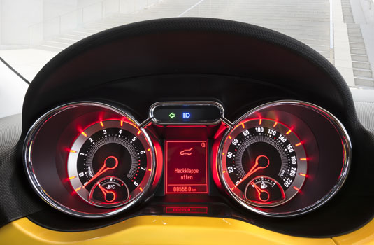 opel adam