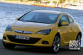 Opel Astra GTC